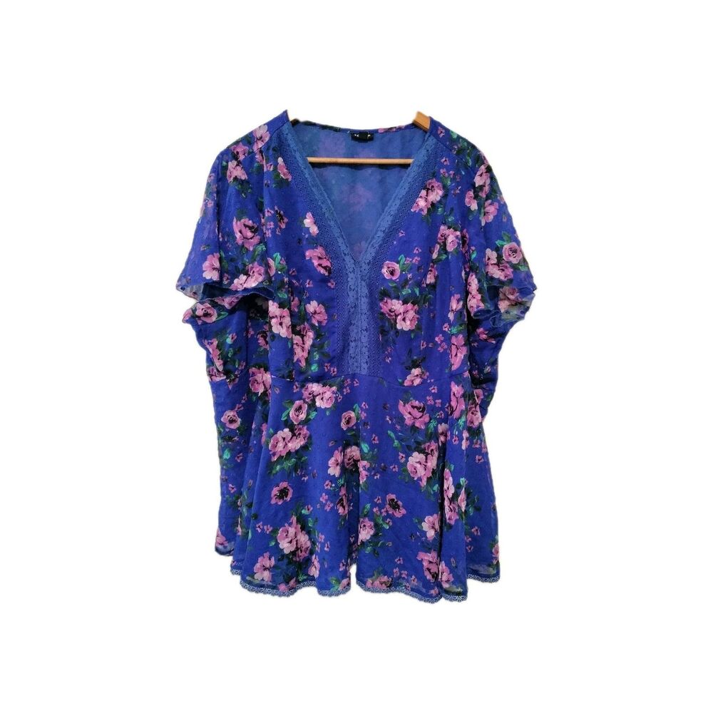 Torrid Womens Top Size 4 4x Blue Floral Lace V-Neck Lined Short Sleeve Cottage